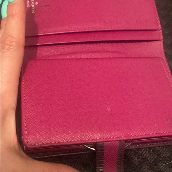 Louis Vuitton purple epi kiss lock wallet no dust bag included no callouts - Picture 4 of 11
